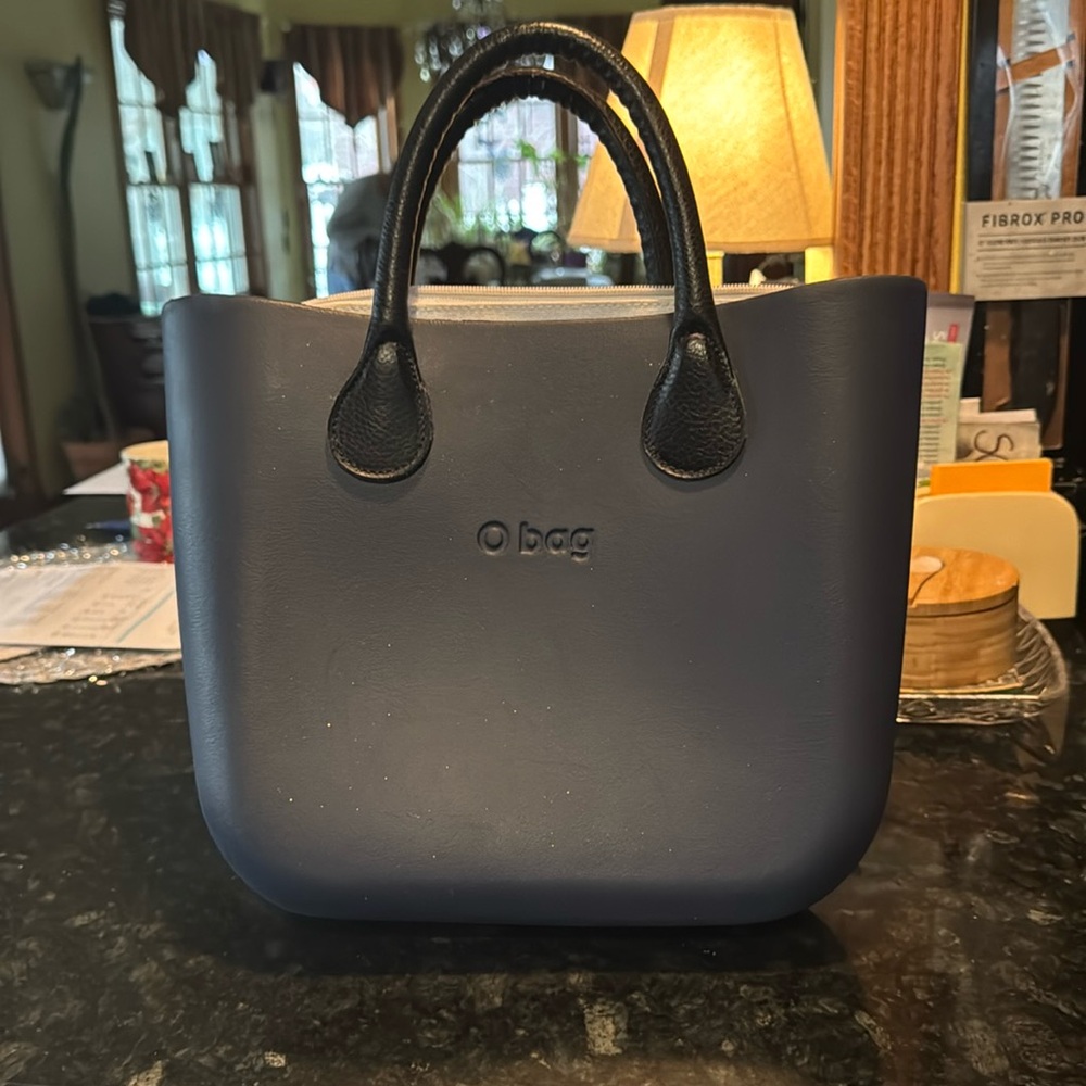 Navy blue O bag